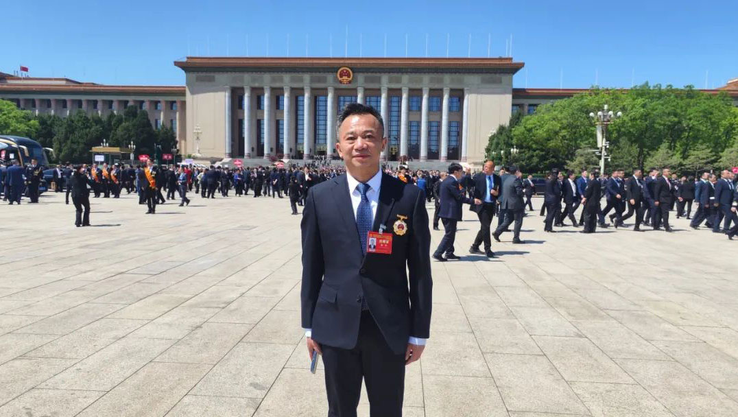 沉磅！腾博汇游戏官网再添一名全国劳动圭表